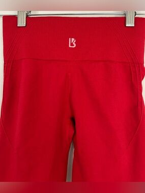 Buffbunny Miracle Seamless Women Small Lipstick Red Contour Stitching High Waist